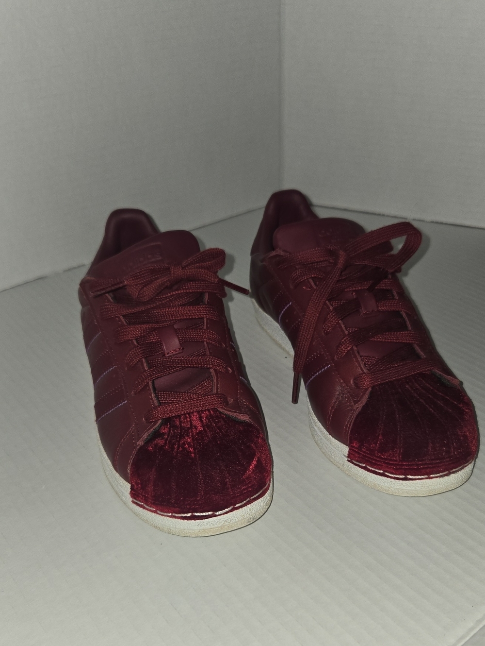 adidas Women’s Burgundy Velvet Toe Low-Top Sneakers